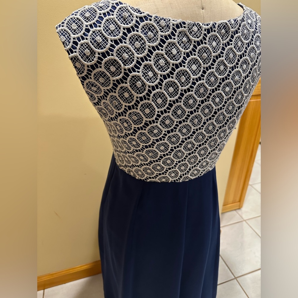 Navy blue women’s midi dress, with silver lace - Picture 5 of 5